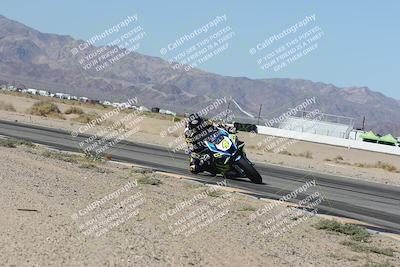 media/Oct-30-2025-Racers Edge (Thu) [[dabbdaf680]]/2-A Group/Session 3 (Turn 15 Inside)/